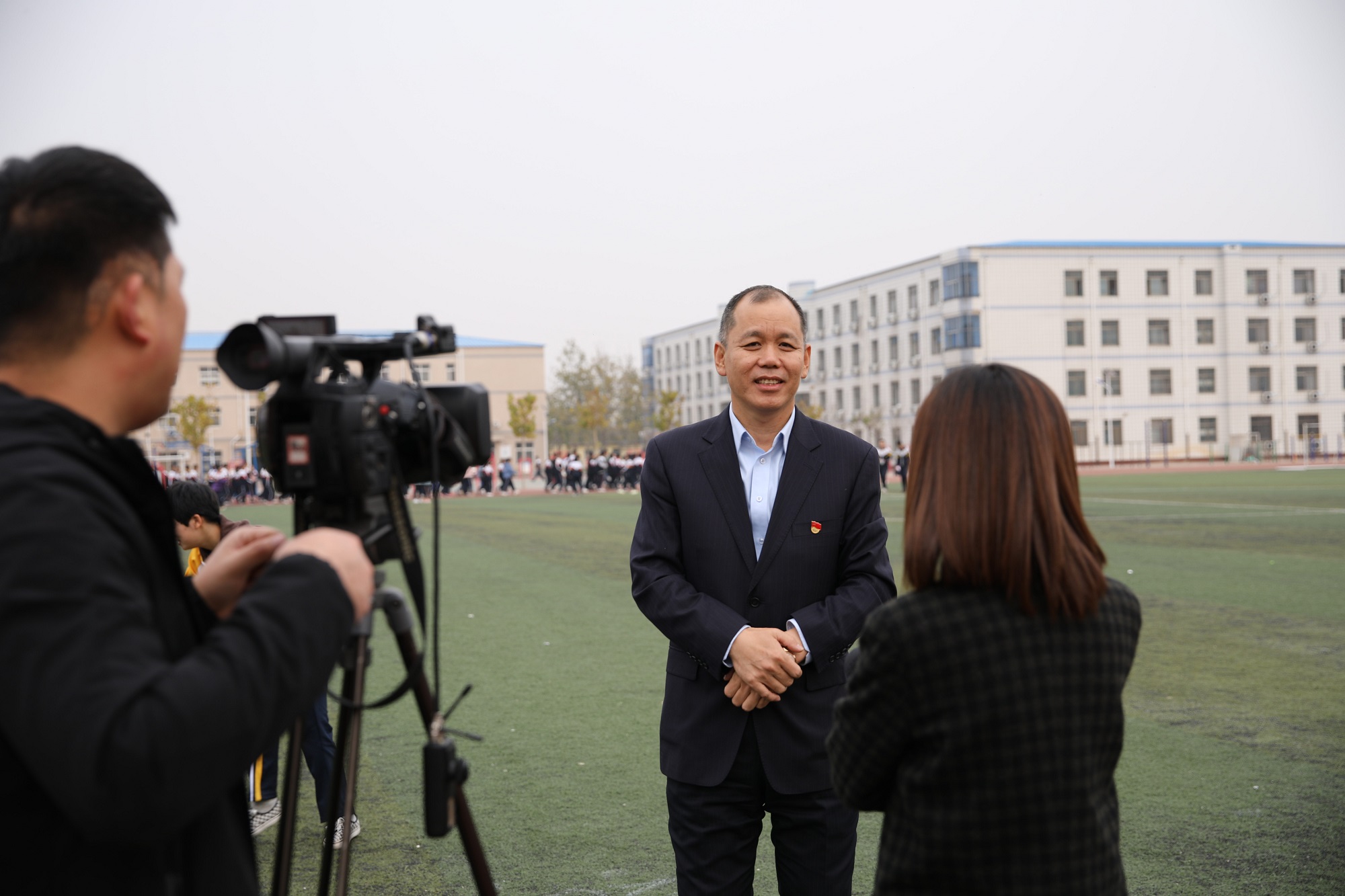 “多一张笑脸 多一份希望”携手同行,共筑未来| 爱体育(中国)走进青县一中